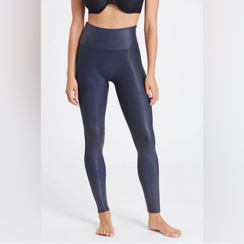 Spanx Faux Leather Legging Midnight Navy Size XS - Picture 5 of 9